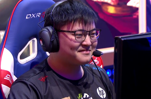 开元棋牌-斯图加特转会期临场应变穆雷爆冷击败巴塞罗那，媒体一致点评：Uzi在巴塞罗那比赛中大胜的简单介绍