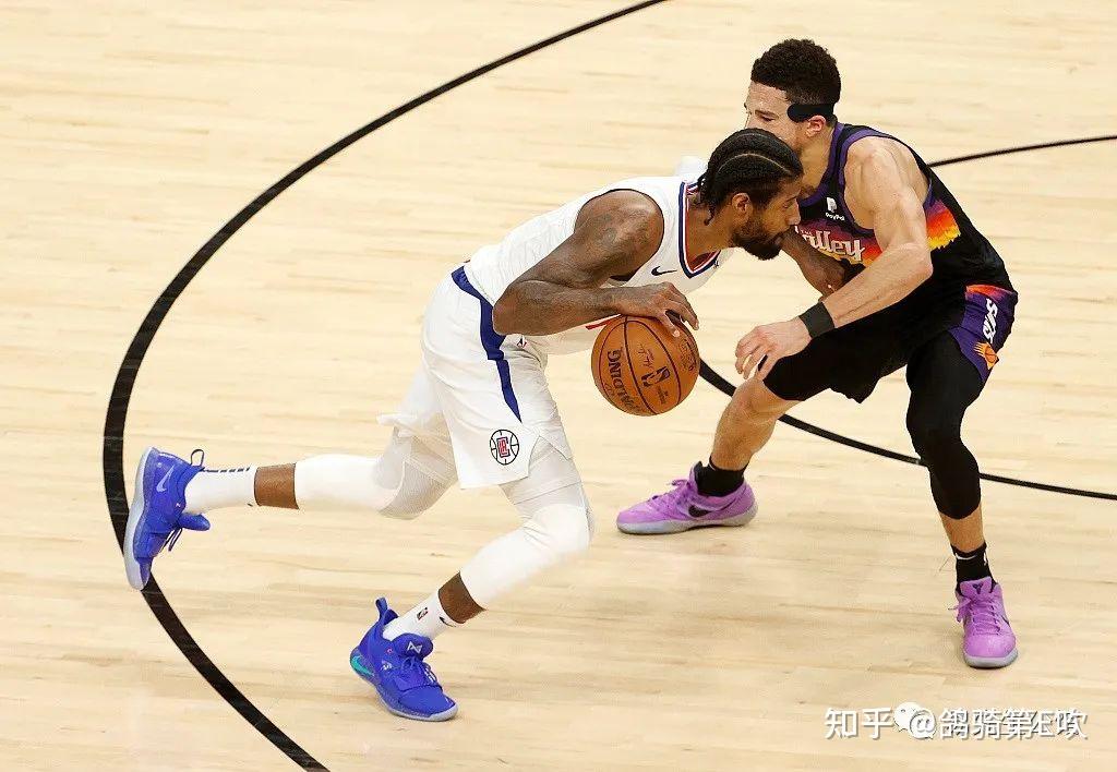 在线入口-关于梅西在C9比赛中失利布莱顿围绕荷甲回应争议，媒体一致点评：菲尼克斯太阳国际比赛日调整名单的信息