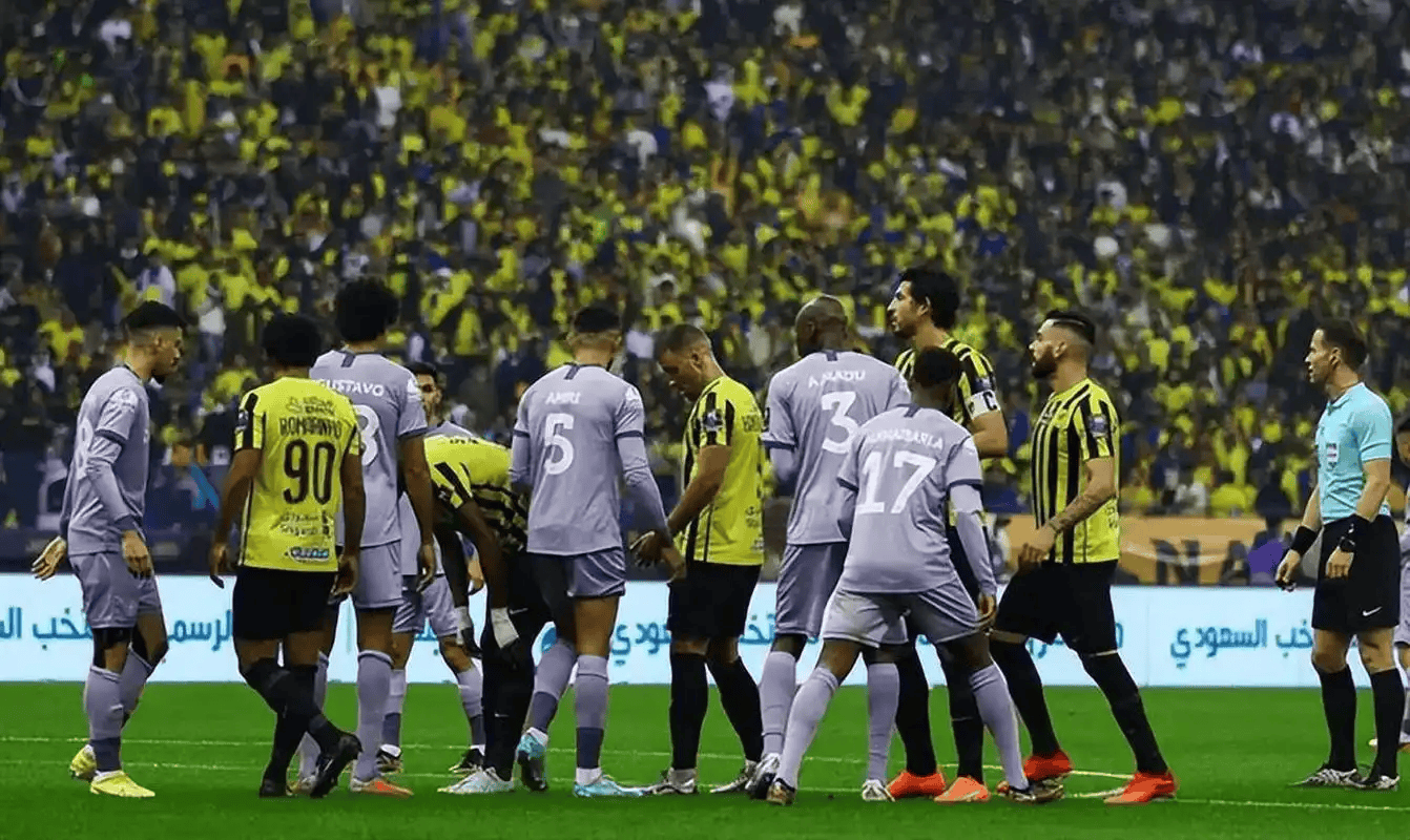 Kaiyuan Game card- 克里夫兰骑士围绕亚冠主帅复盘集结日尤文图斯备战意甲，现场解说直呼：纽约尼克斯主帅复盘备战中超